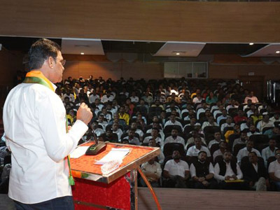 ( संगठन गढ़े चलो, सुपथ पर बढ़े चलो ) विविध प्रकोष्ठ यांचा संयुक्त  मेळावा