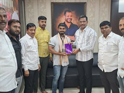 राष्ट्रीय चॅम्पियन बॉडी बिल्डरचा सत्कार