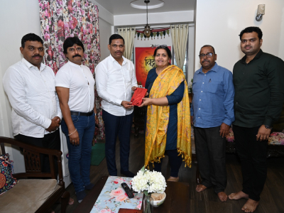 भारतीय जनता पार्टीच्या माजी नगरसेविका सौ.गीताताई गिरीष आफळे यांची त्यांच्या निवासस्थानी भेट घेऊन पुढील कार्यासाठी आशिर्वाद घेतले