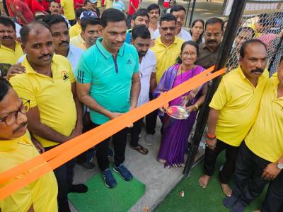 काळेवाडीतील ज्योतिबा गार्डनमध्ये दोन बॅडमिंटन कोर्टचे लोकार्पण