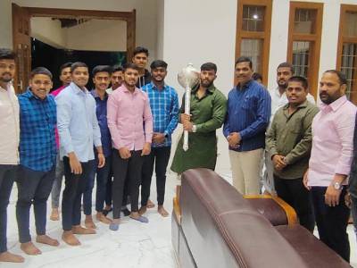  लाल मातीतील मानाची महाराष्ट्र केसरी-2023 कुस्ती स्पर्धेत विजेतेपद पटकवणारा हुरहुन्नरी मल्ल पै. सिकंदर शेख यांनी आज निवासस्थानी भेट दिली