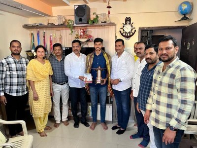 अभिमानास्पद. पिंपरी चिंचवडच्या कु. यश विनय चिनावले याला शालेय शिक्षण व क्रीडा विभागाच्या वतीने ‘शिवछत्रपती क्रीडा पुरस्काराने’ सन्मानित करण्यात आले